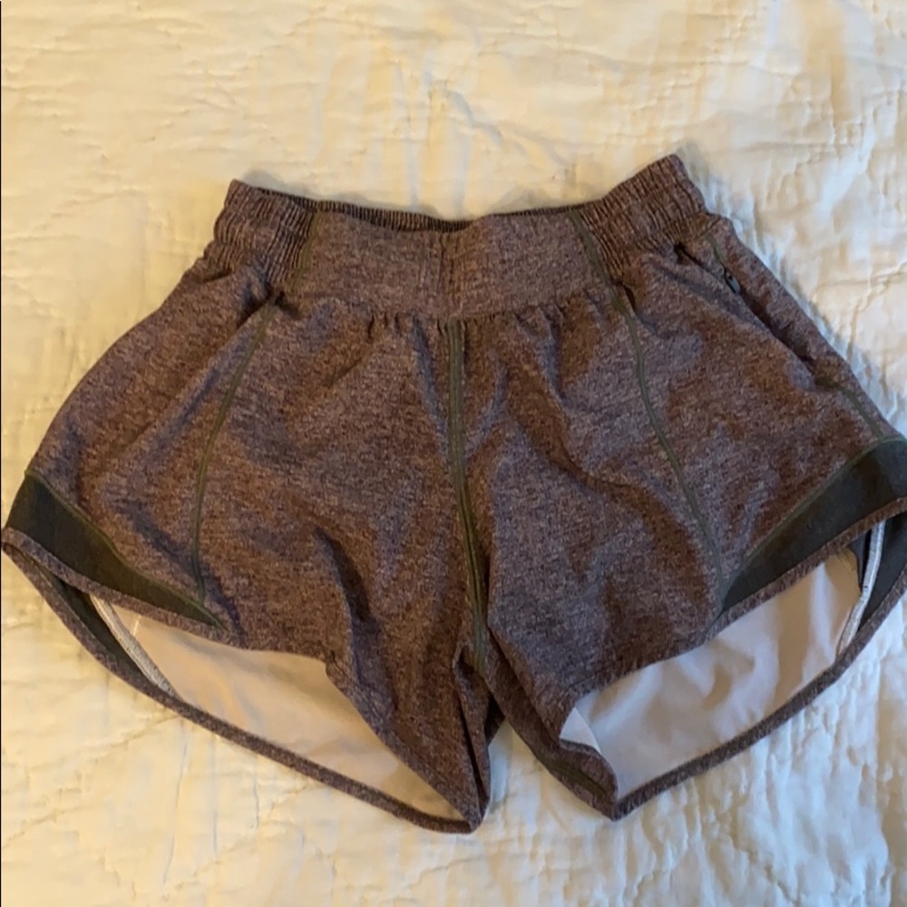 Lululemon shorts size 4